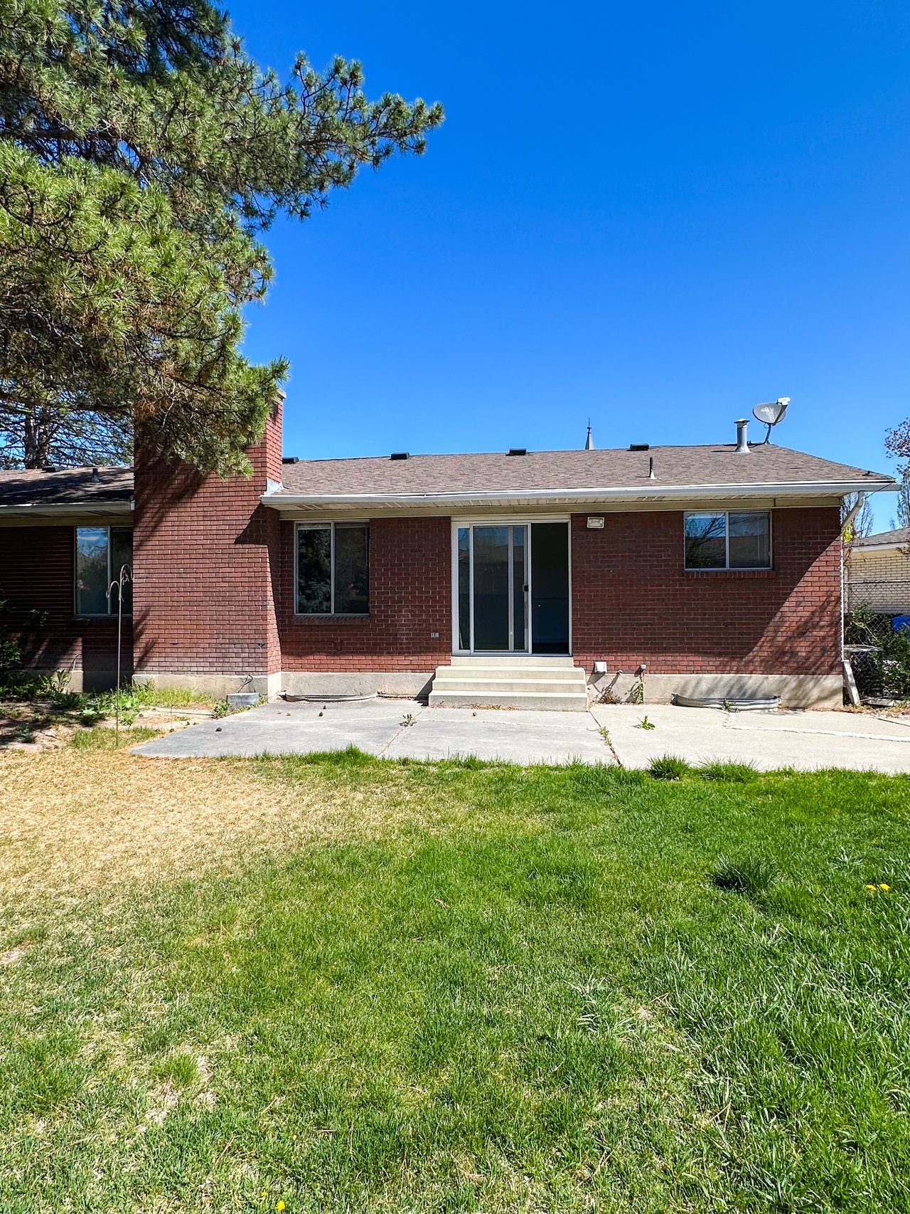 4810 S SANDALWOOD CIR