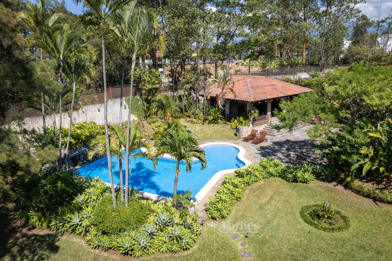 1278 - Valart Estate - An oasis in the city with mixed land use in Real Cariari