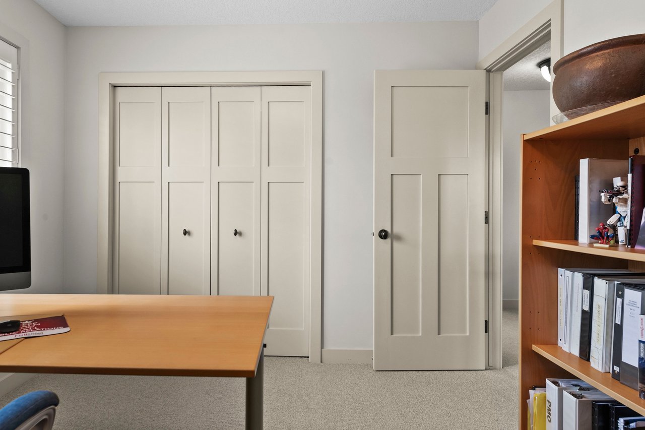 35 Tusslewood Drive NW