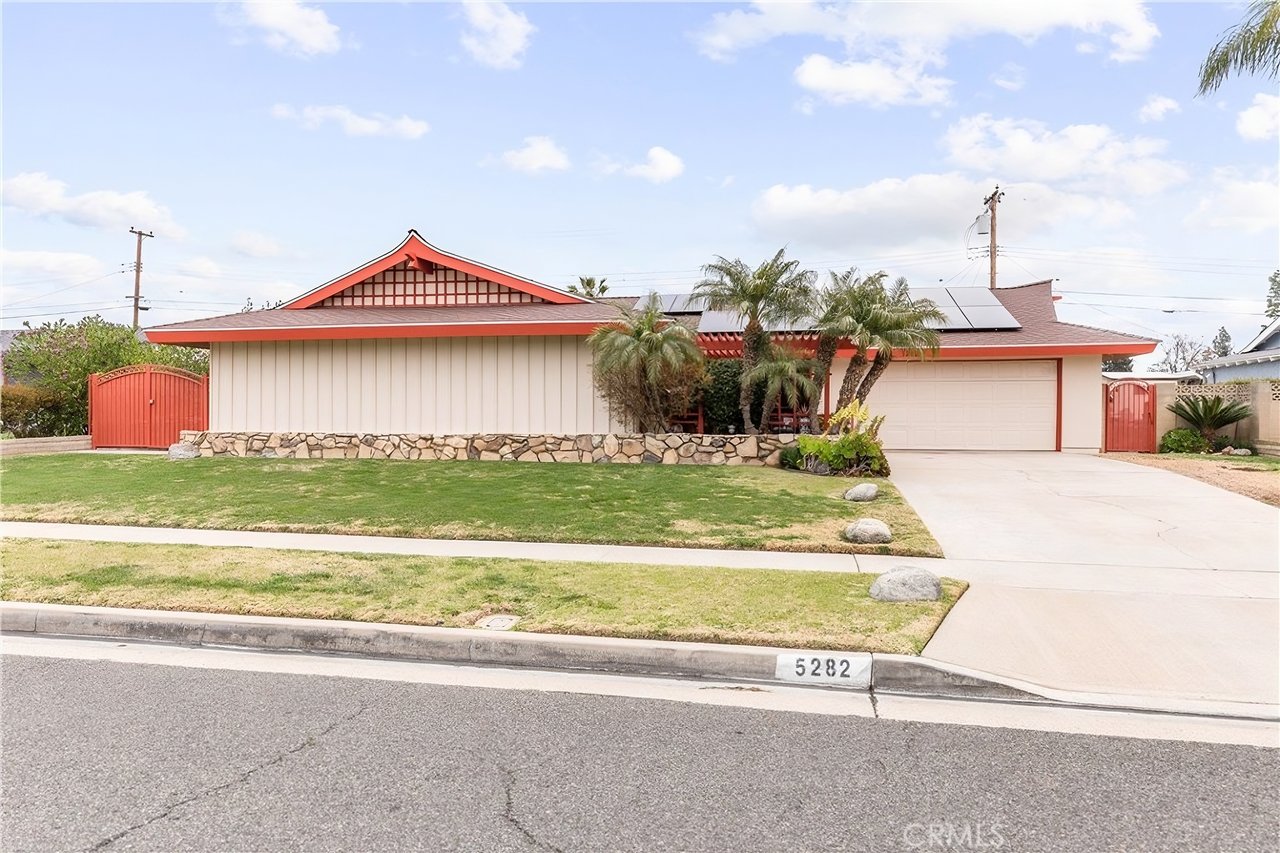 5282 Cedarlawn Drive