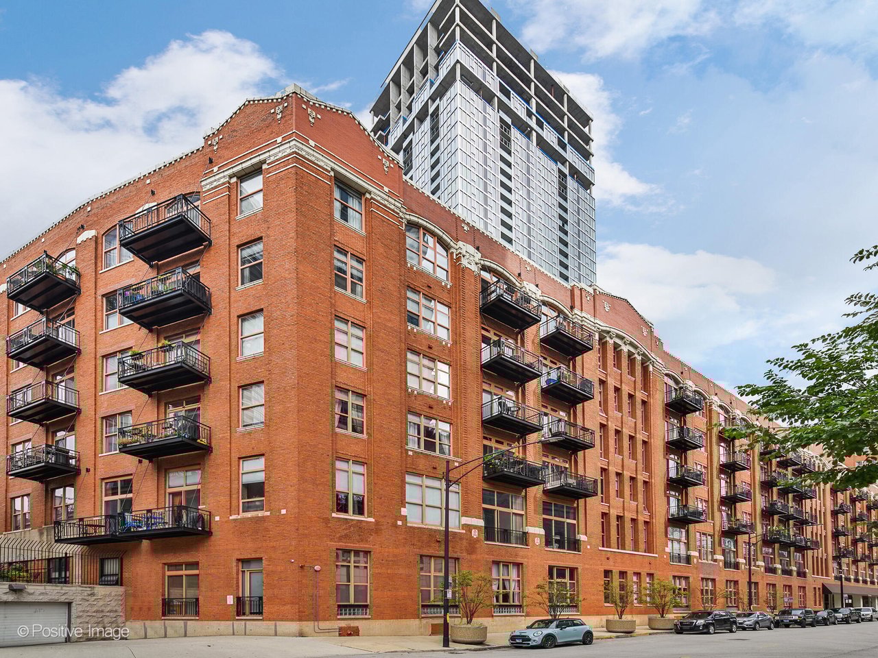 360 W Illinois Unit 231