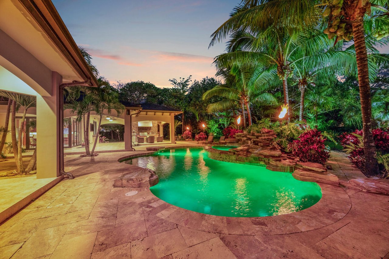Elegant Custom Home on Builder’s Acre Near Baptist Hospital