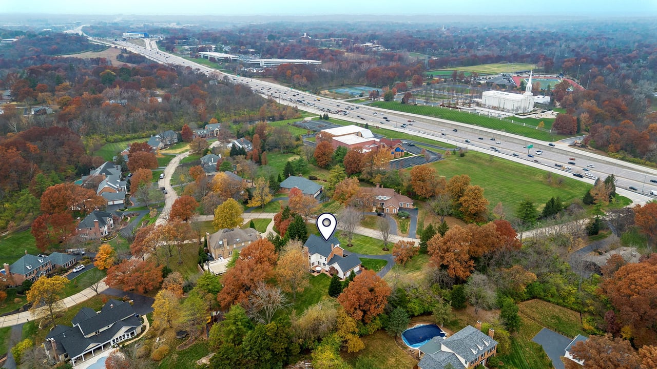 822 Town And Country Estates Drive