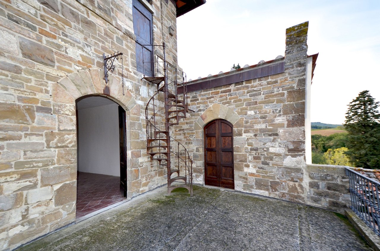 Gorgeous Villa with Medieval Tower