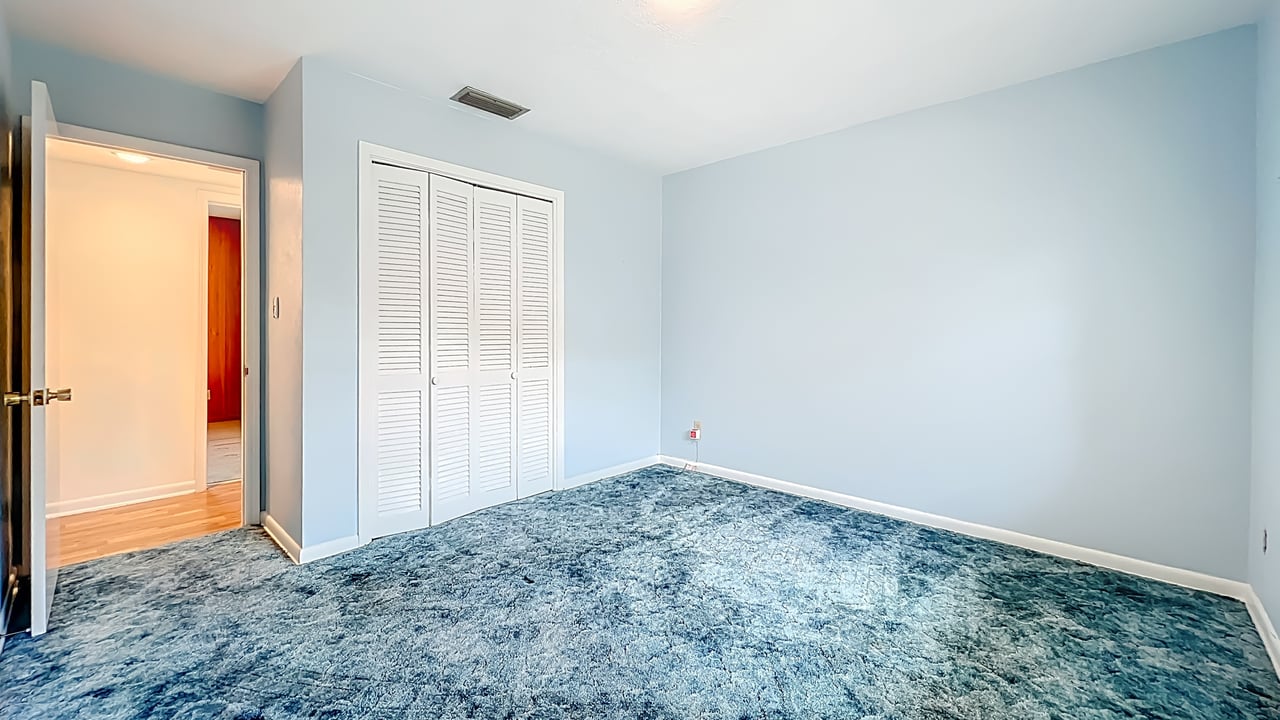 Mid-Century Modern 4-Bedroom in Dommerich Hills, Maitland