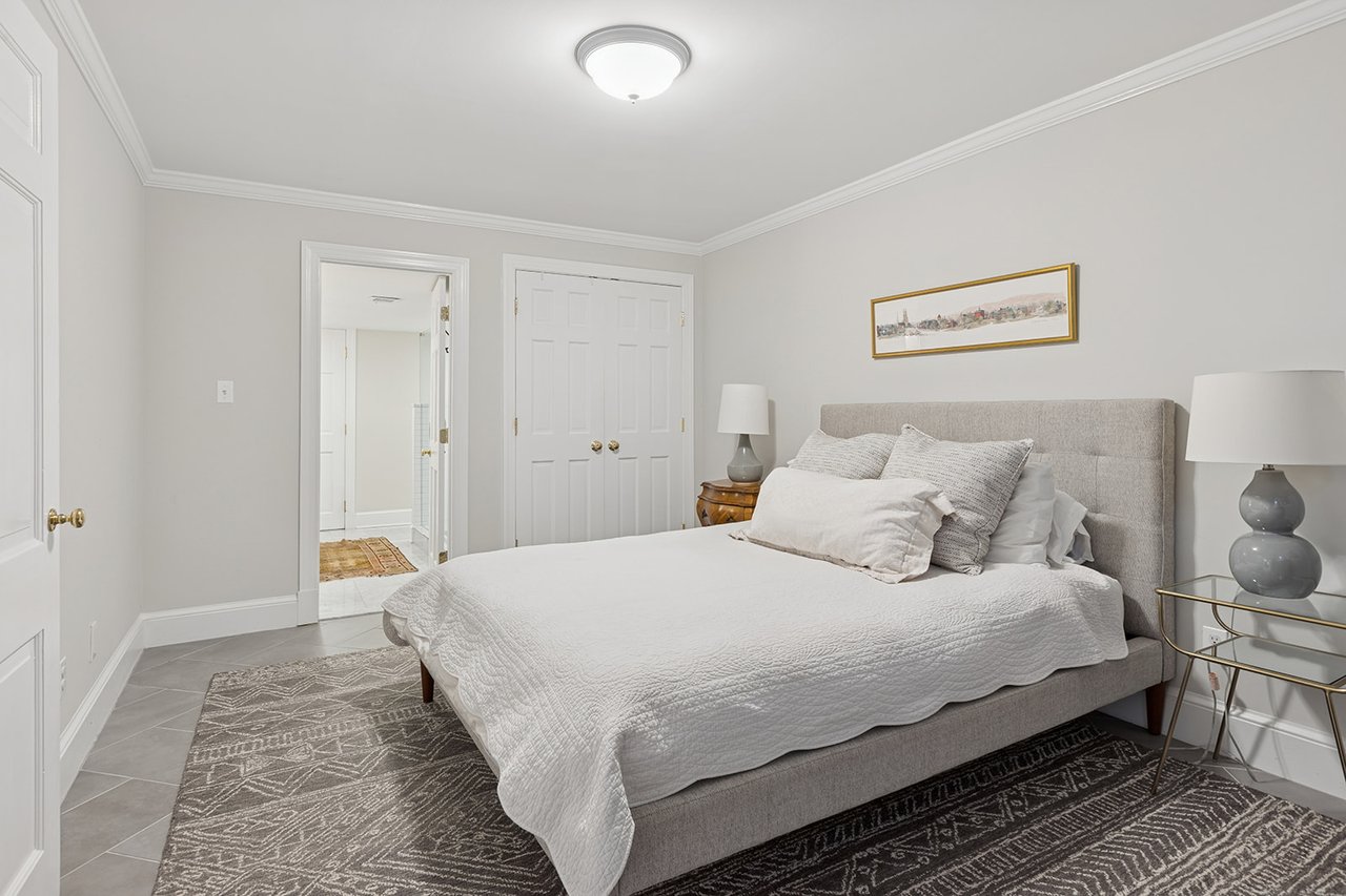 1306 Bishop Lane