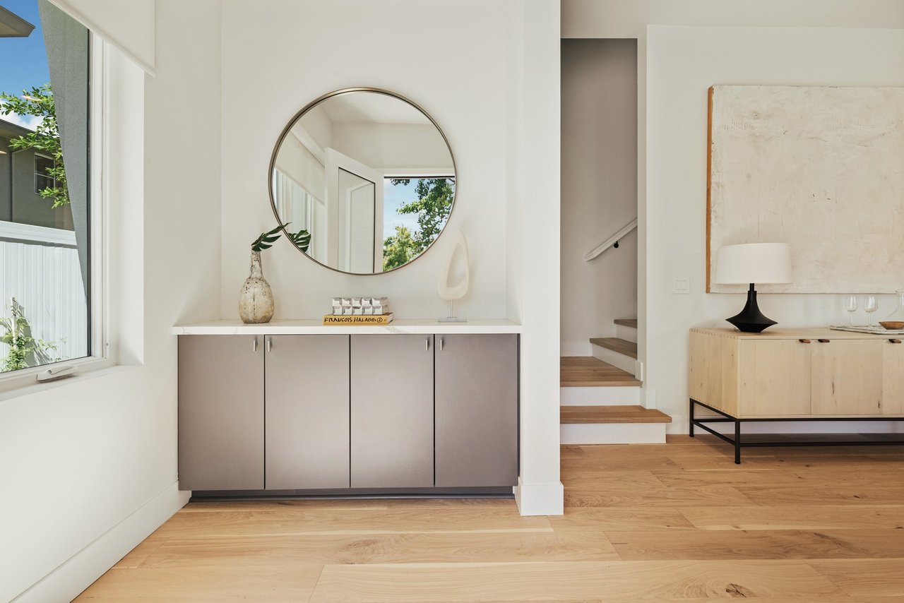 Mar Vista Collection Lot 5