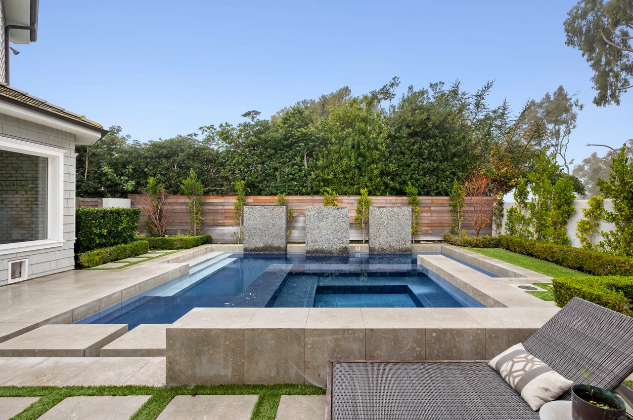 1938 Port Cardiff Place