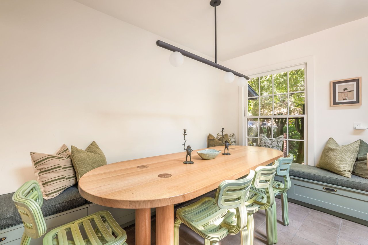 2015 Nichols Canyon Rd