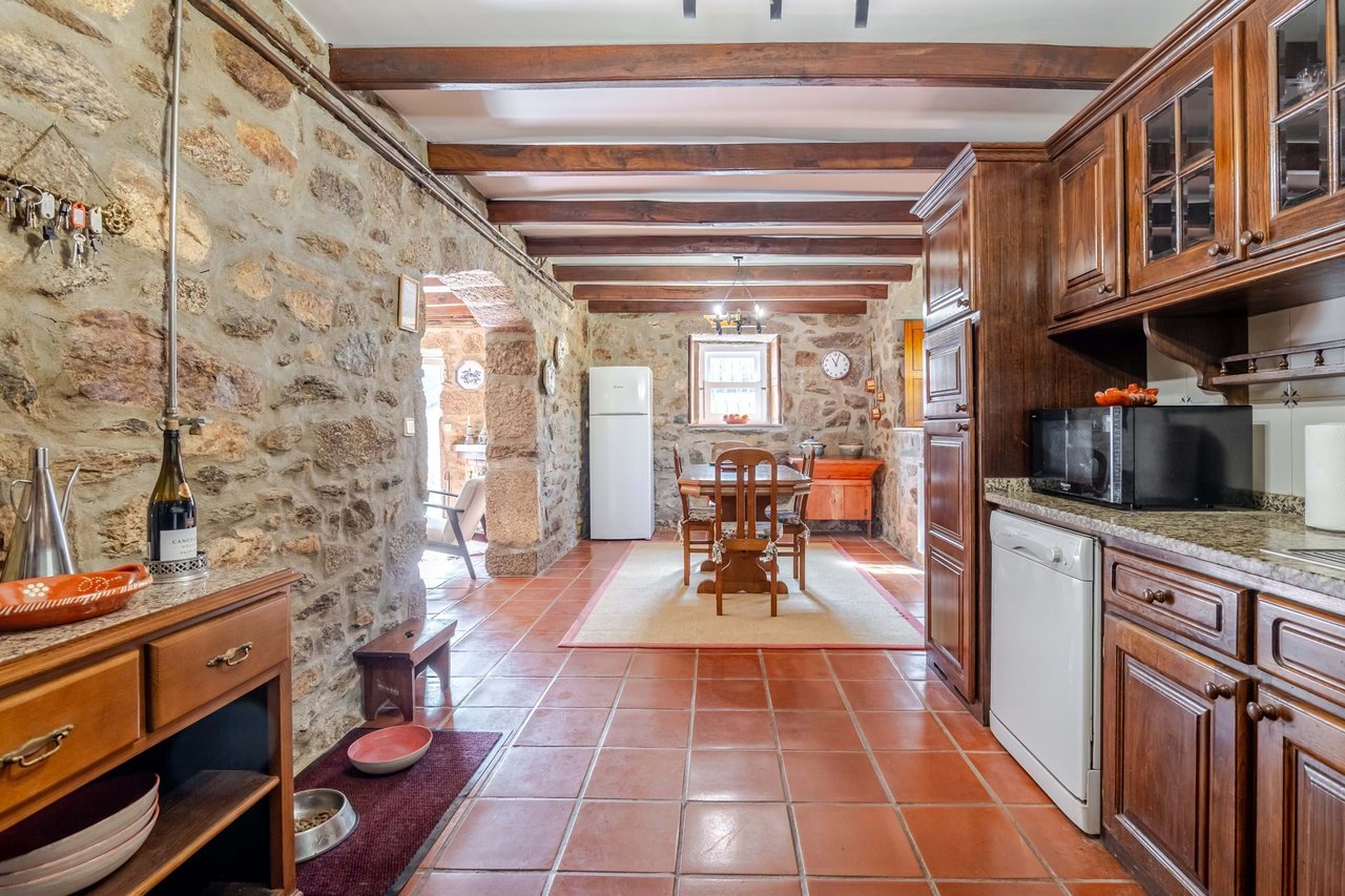 Private Countryside Estate with Short-Term Rental Potential – Vila Nova de Cerveira