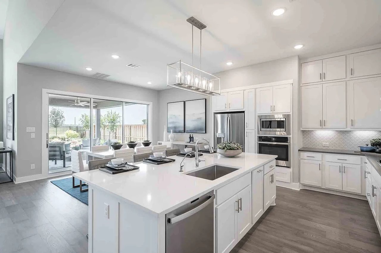 32023 Black Ridge Ln