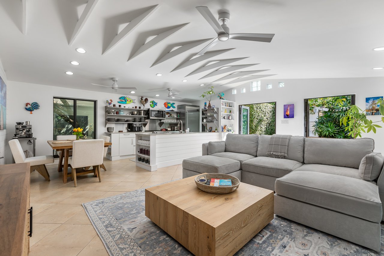 1511 South Street Indoor Living in Key West Florida