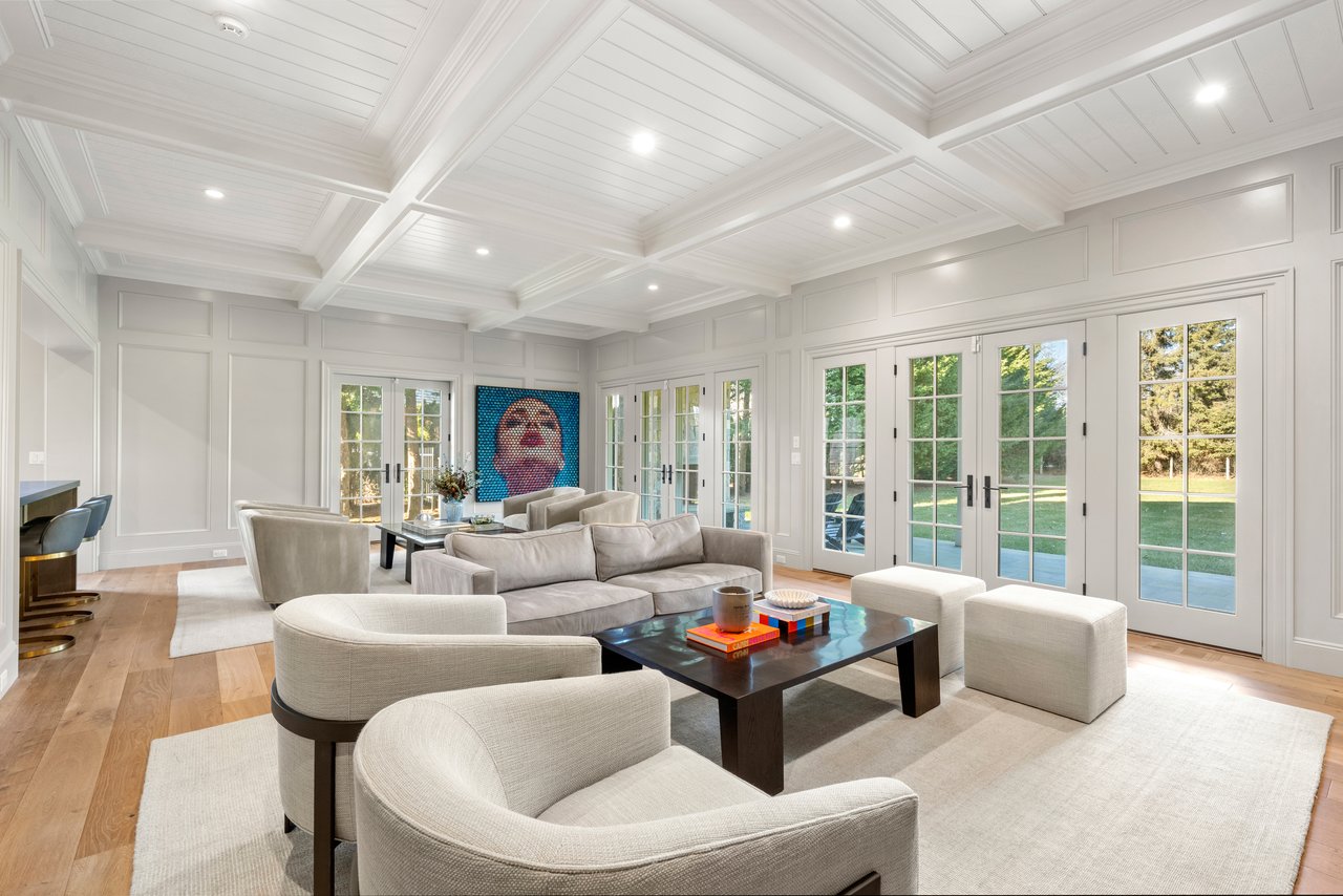 Stunning Residential Estate in Osterville 
