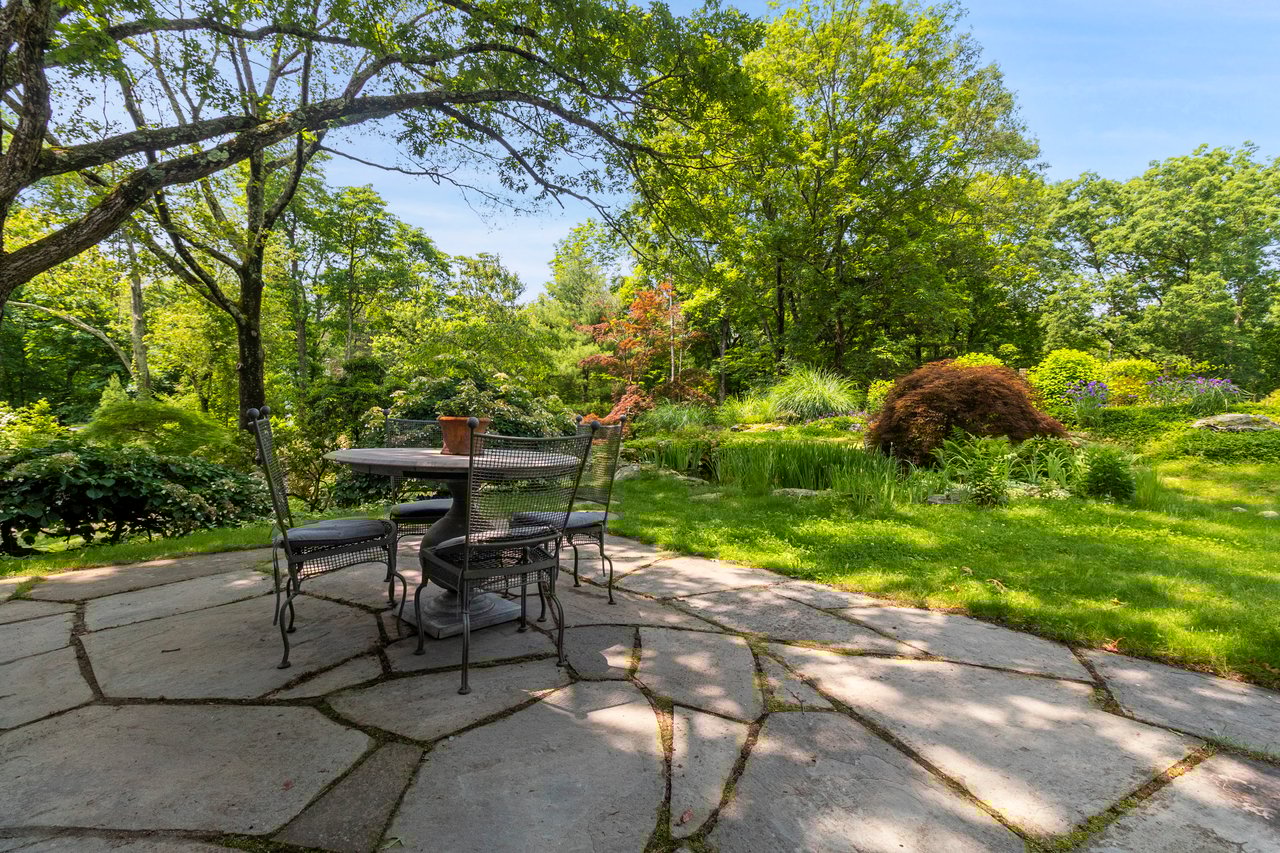 280 Salem Road