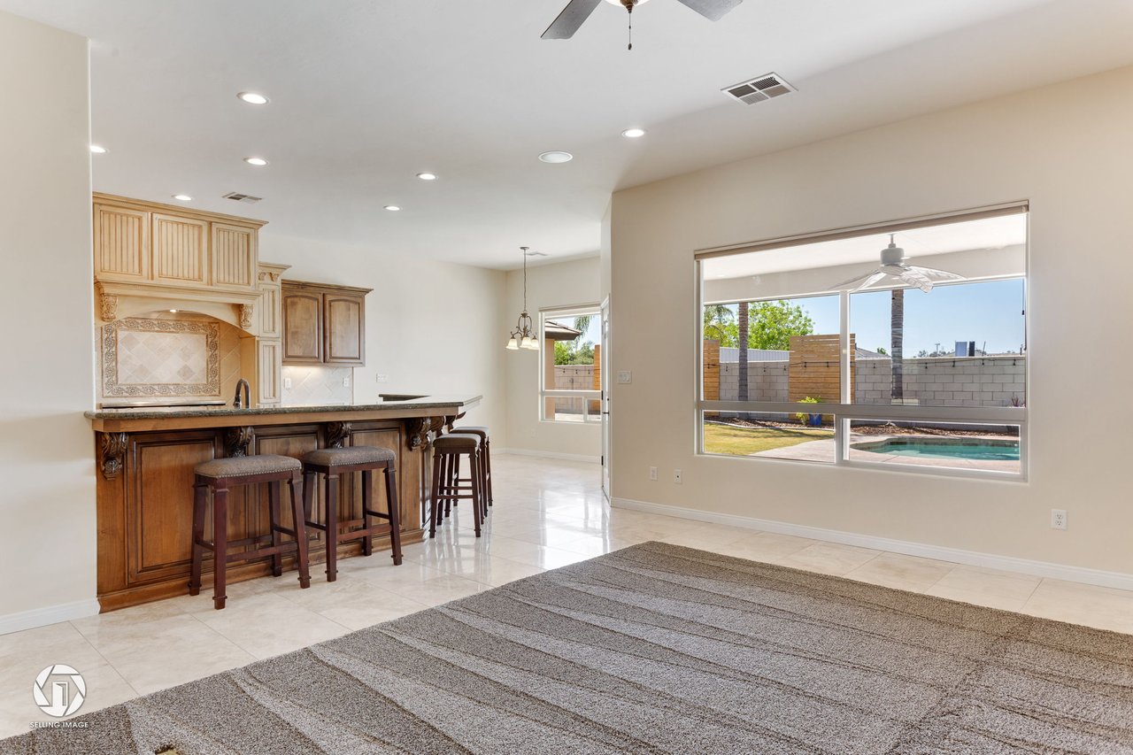 14201 Santa Fe Ct