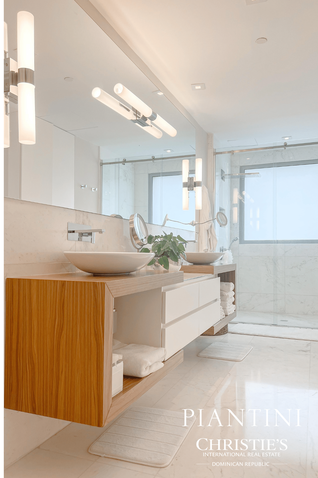 O’Keeffe Luxury Condo