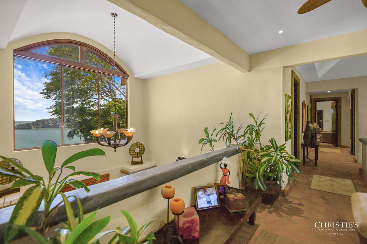 Casa Nacar: Ocean View Private Luxury Retreat Near World-Class Golf & Marina