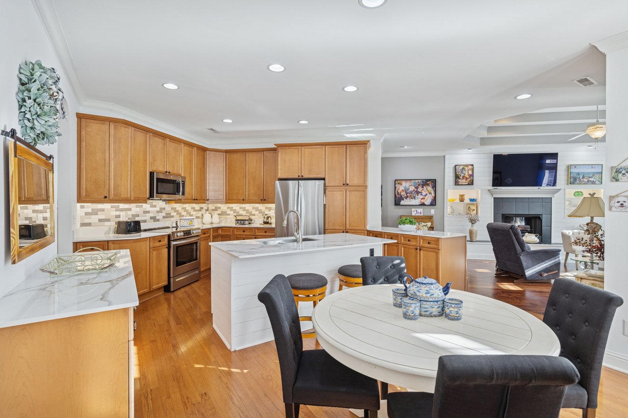 4037 Deer Creek Blvd