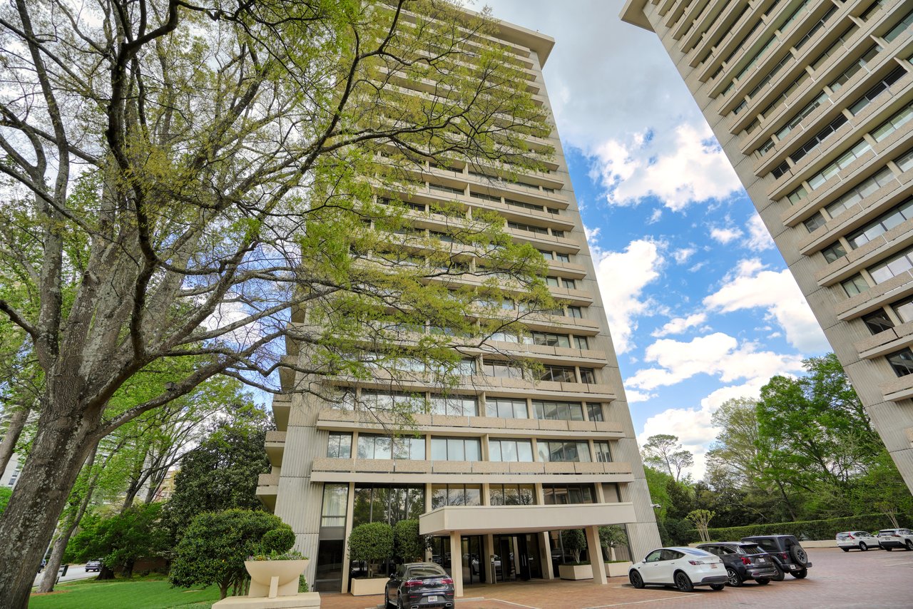 Plaza Towers Condominiums