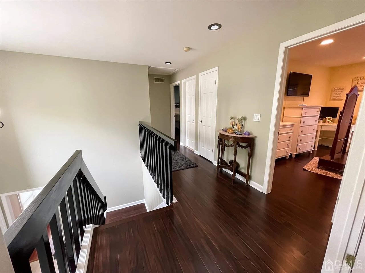 15 Vanderwater Ct