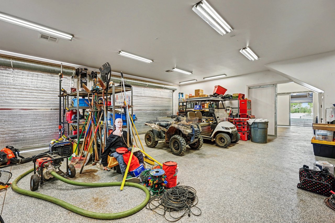 40801 Avenida La Cresta
