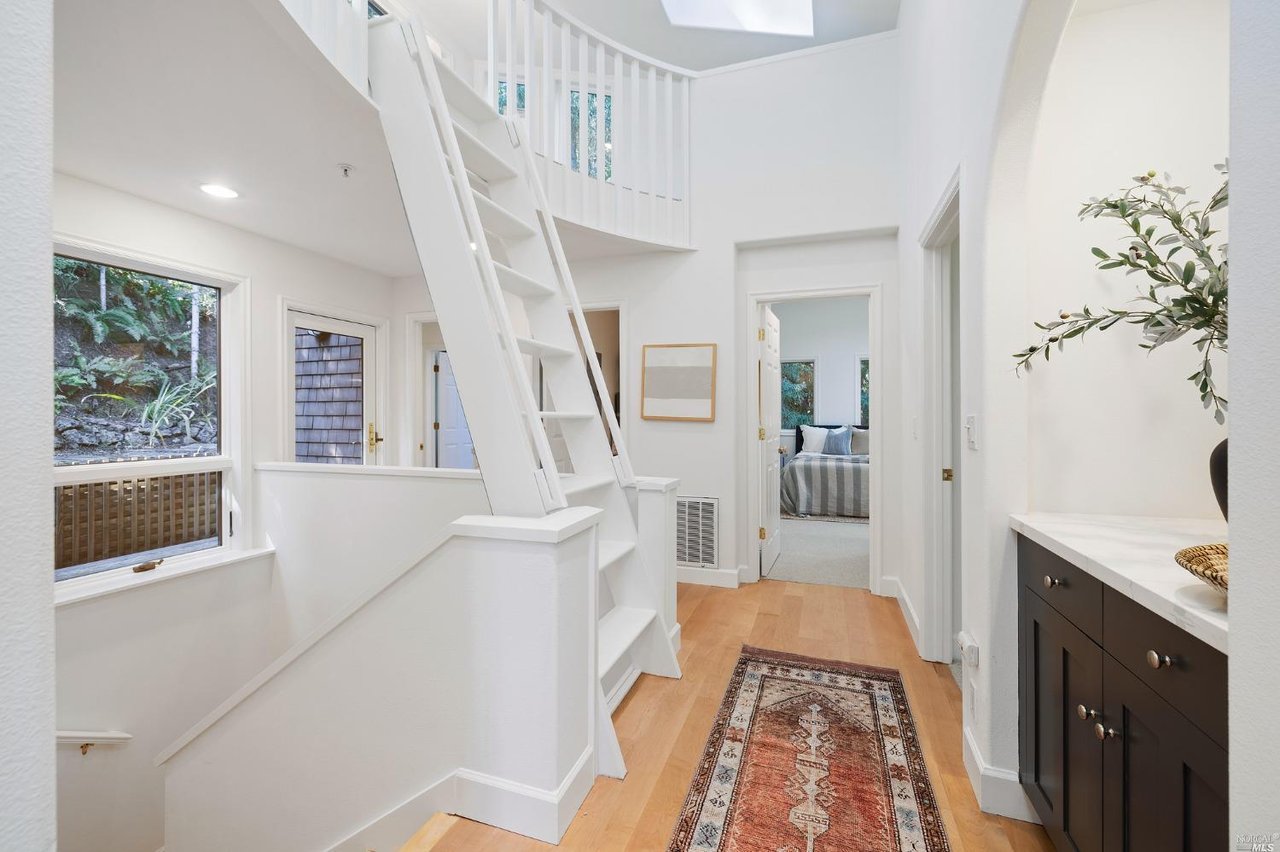 267 Rose Ave