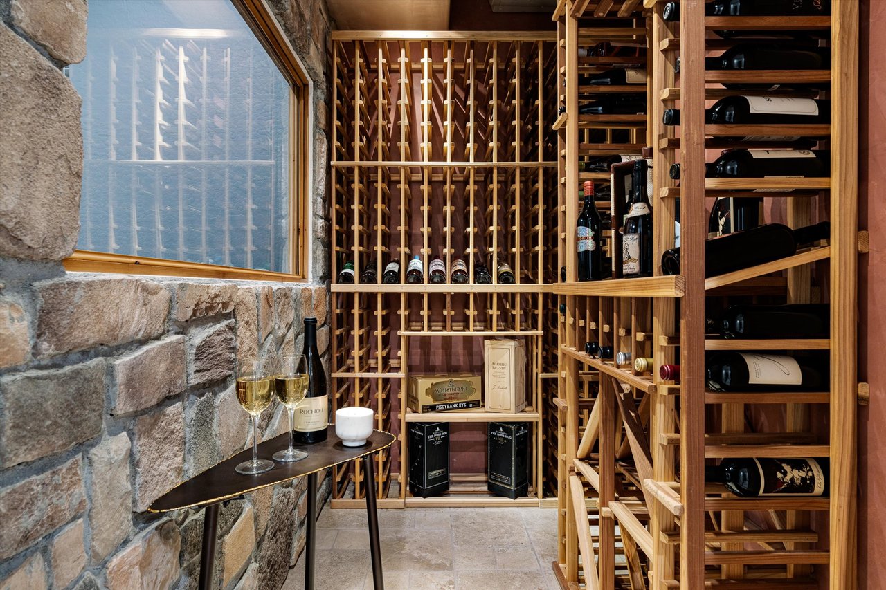 11115 E WINCHCOMB Drive, Scottsdale