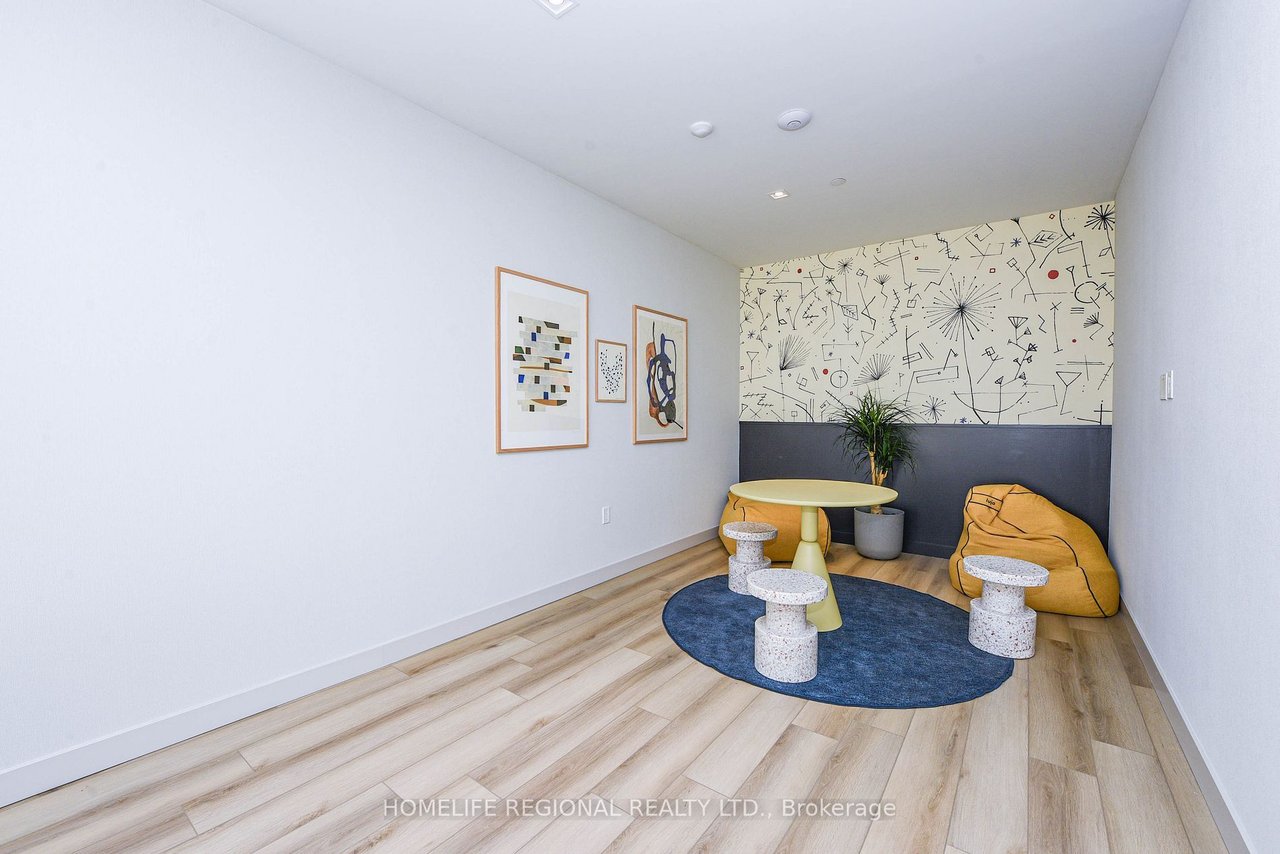 WEST CONDOS PENTHOUSE 