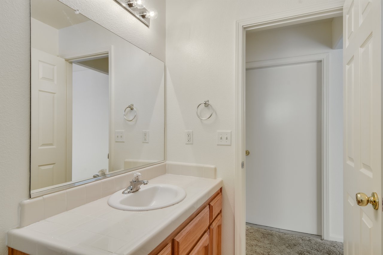 27557 Paradise Valley Lane Clovis California 93619