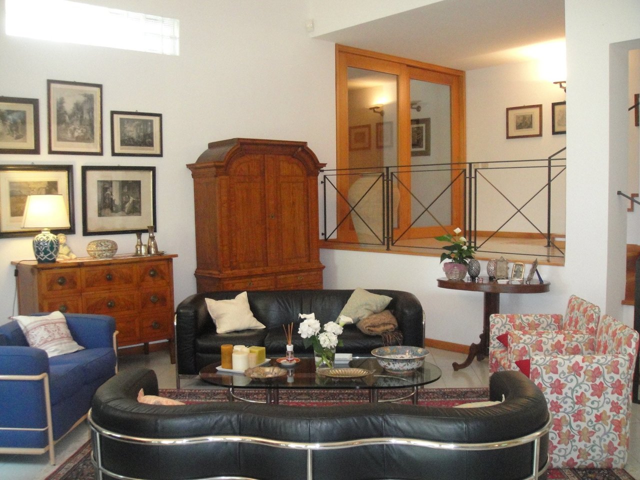 Two Story Villa with Garden