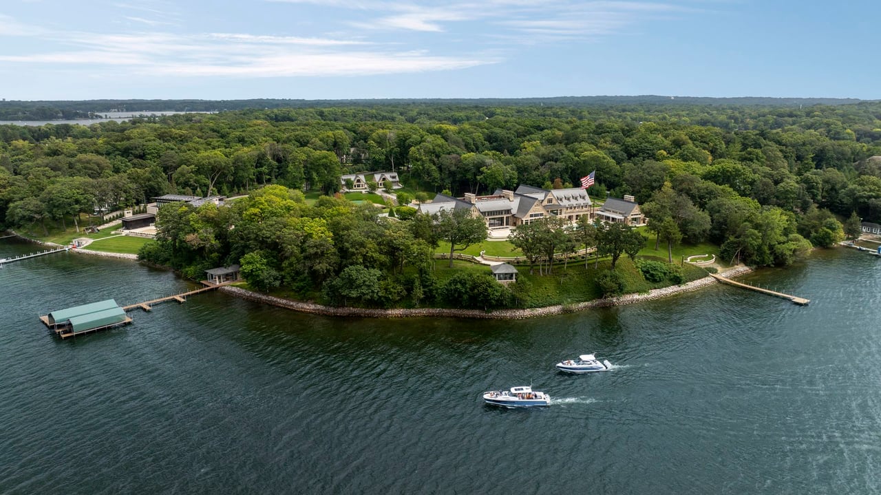 2770 Gale Road, Wayzata