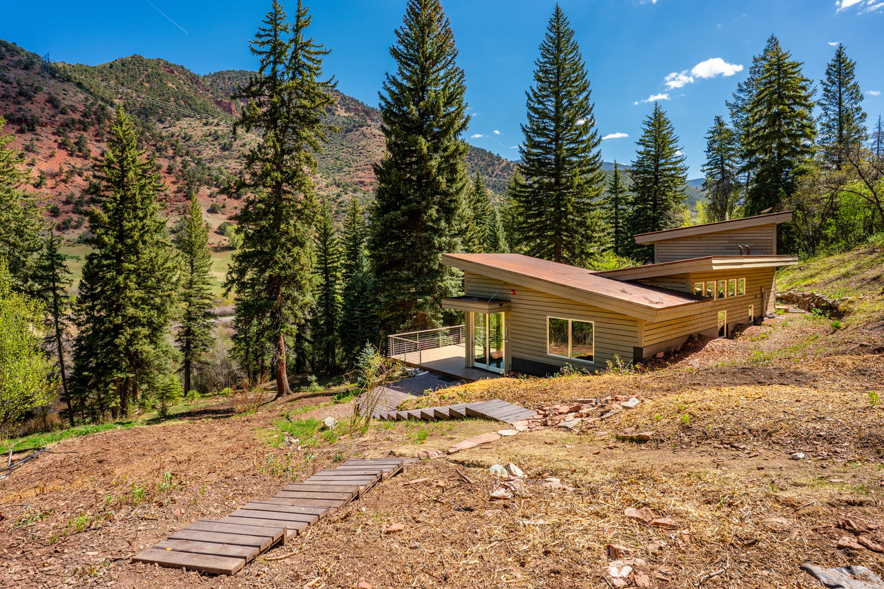 Colorado Lifestyle Awaits