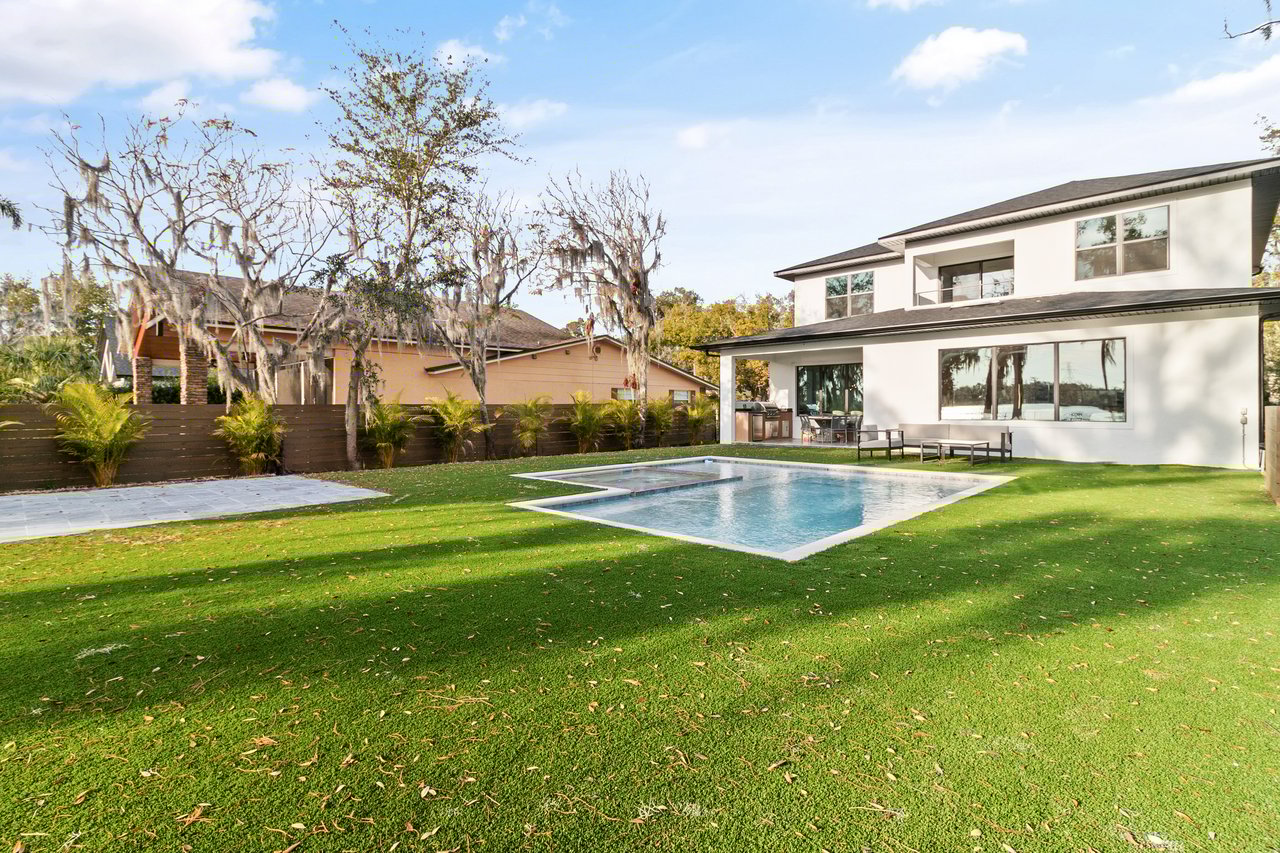 6564 Lagoon St, Windermere