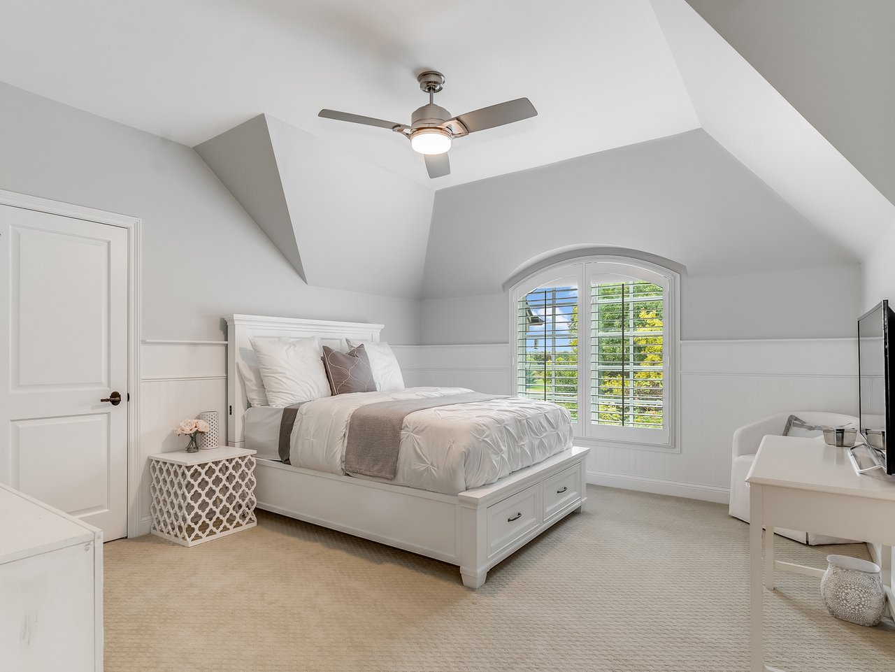38W507 Fairway Drive, St. Charles