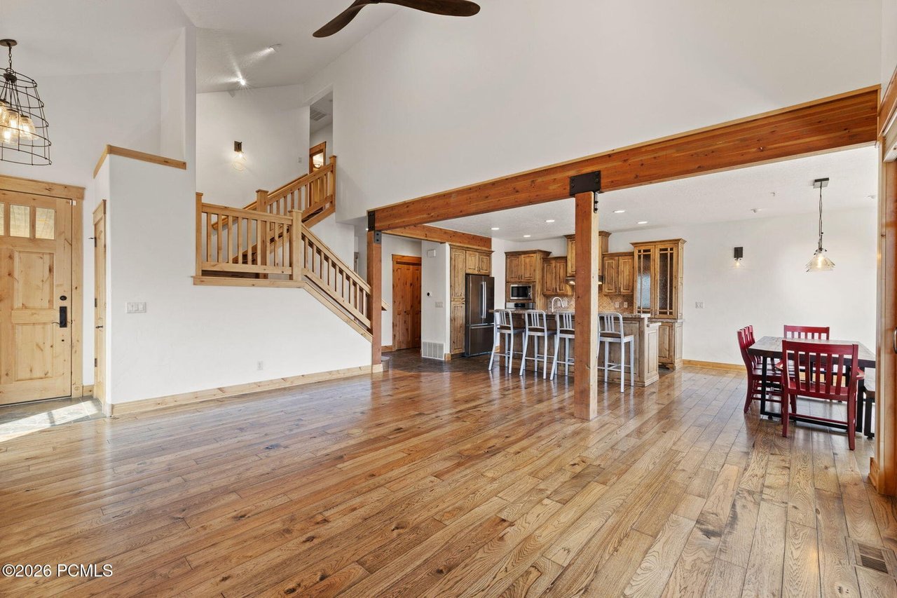 1215 Silver Oak Court 4