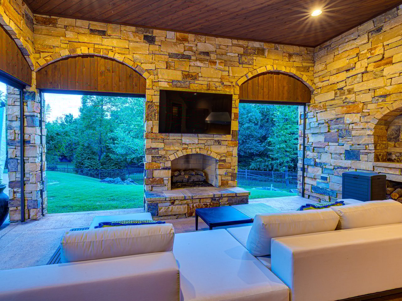 The Agency Oklahoma Listing of the Week in Stonemill - 11649 Mill Hollow Court in OKC - Wyatt Poindexter - The Agency 