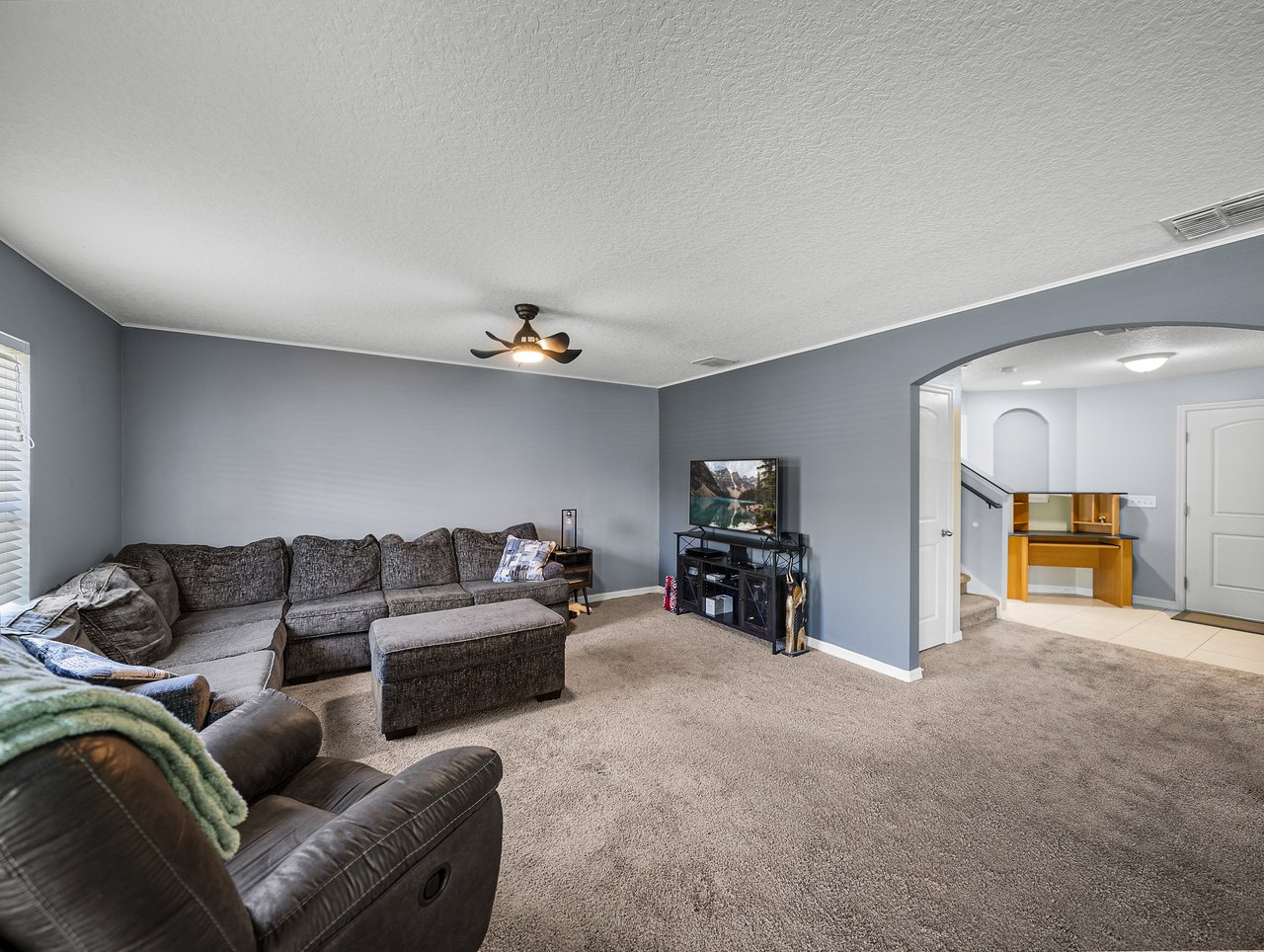 5660 Elsinore Way