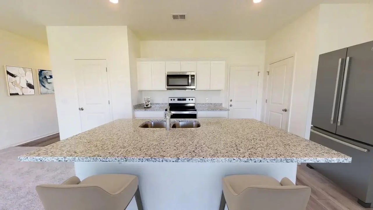 12831 Lime Stone