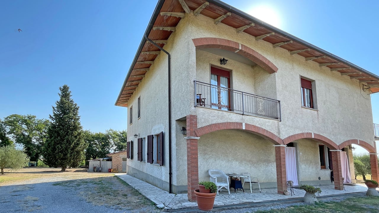 AZIENDA VITIVINICOLA ASCIANELLO