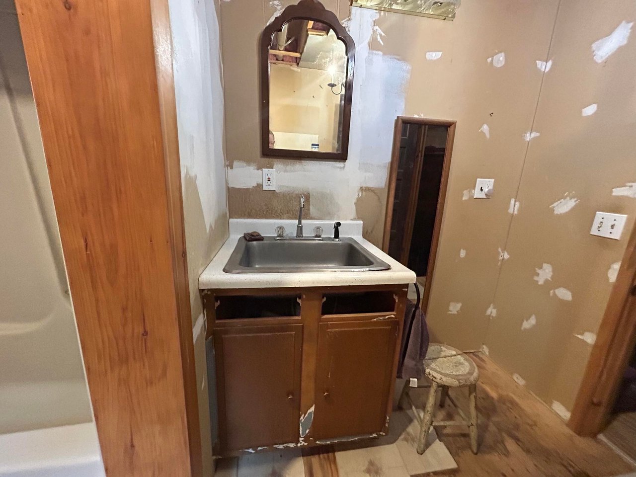 53 Missing Lynx Lane Garland, ME 04939