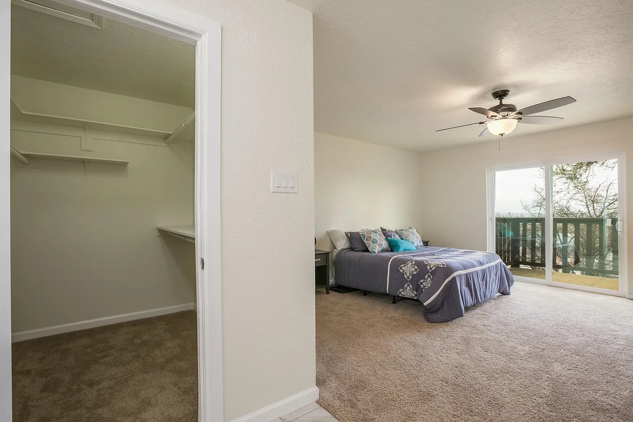 621 Monte Alto Dr NE