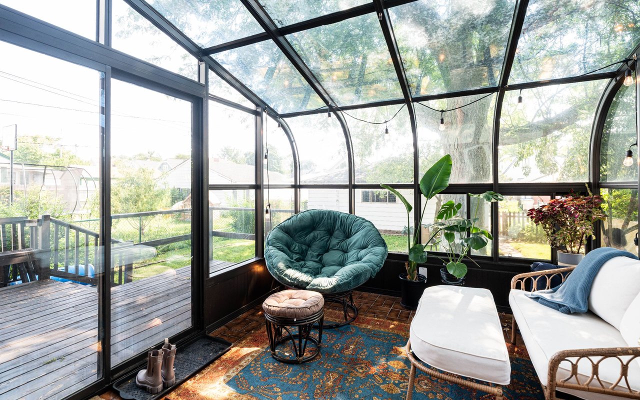 contact-form-background