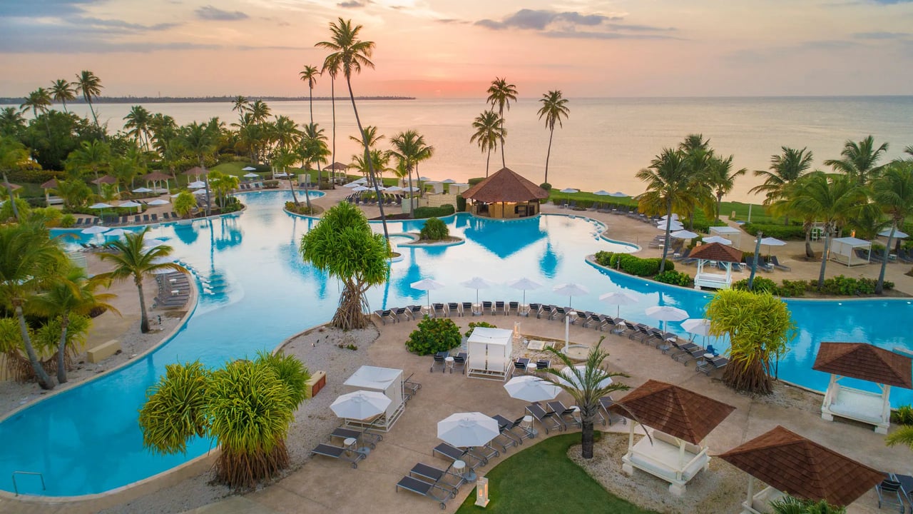Hyatt Regency Coco Beach Resort swimming pool