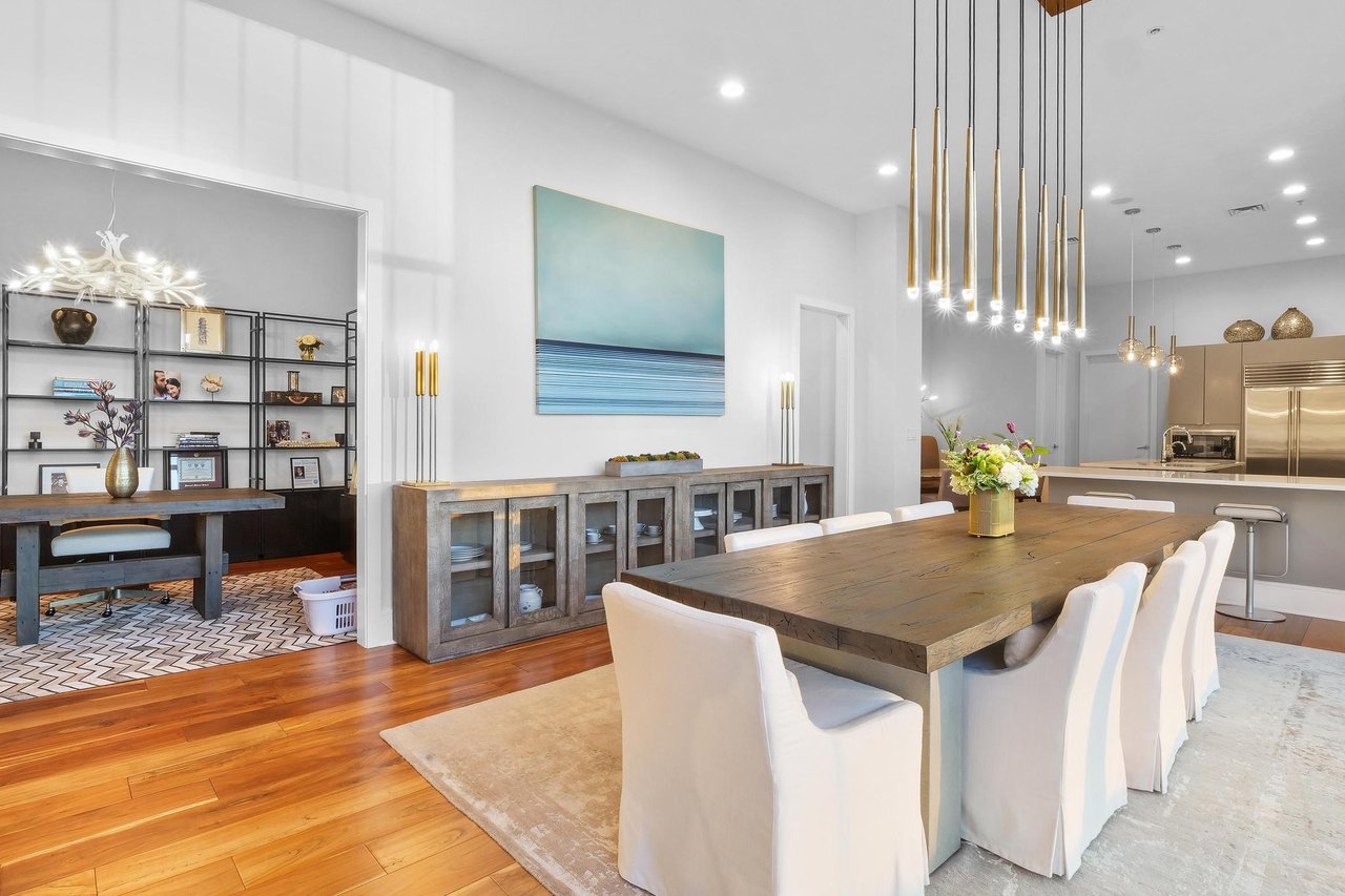 555 E 5th St, Unit 3022