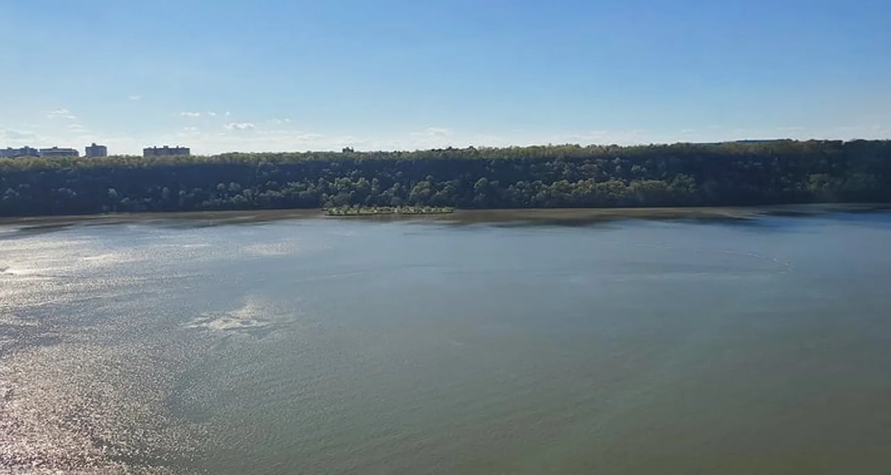 250 Cabrini Boulevard #1H