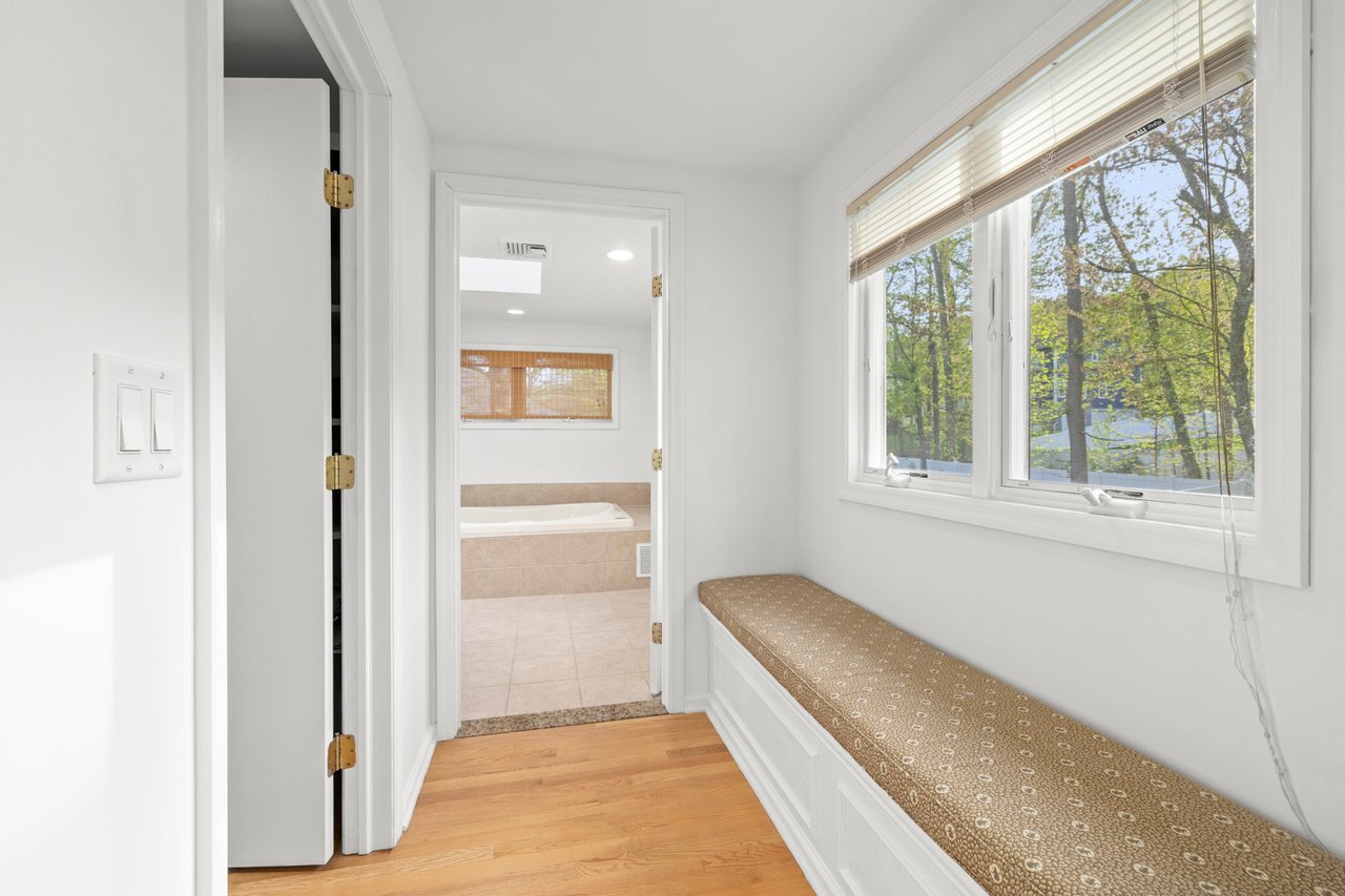 7 Kinkead Dr, Livingston