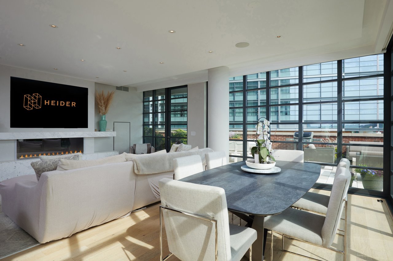 45 Sutton Square SW #306