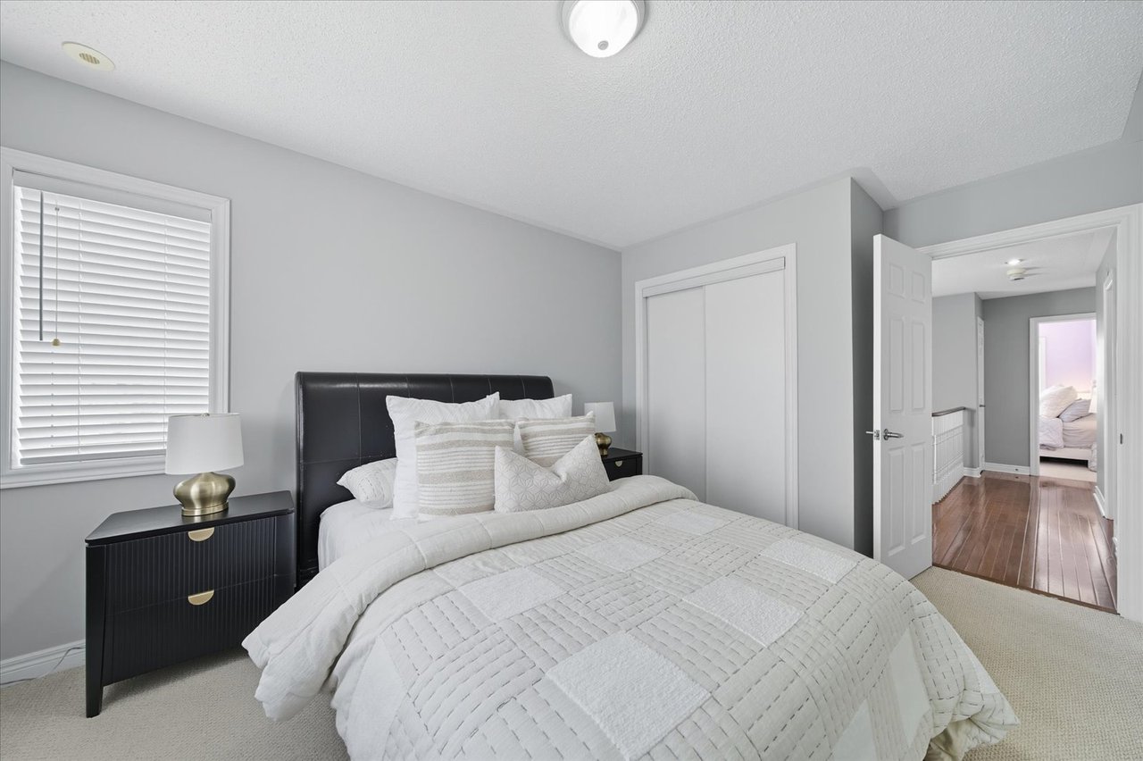 #23 - 20 Greensborough village Circ