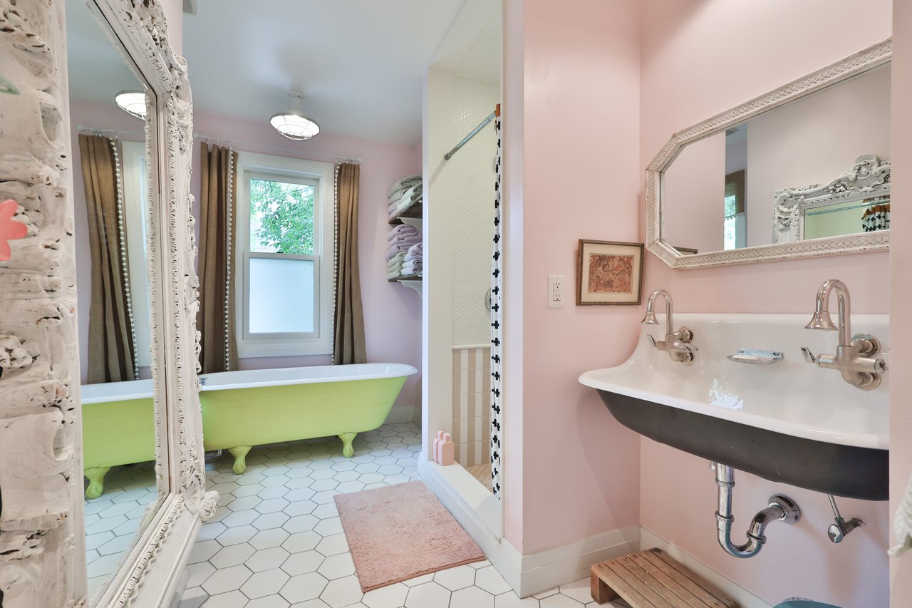 52 Kerr Street, Oakville