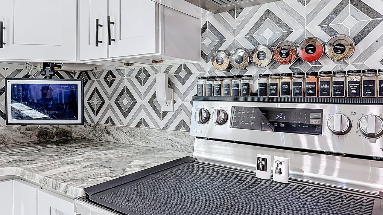 Updated Sanford Bungalow